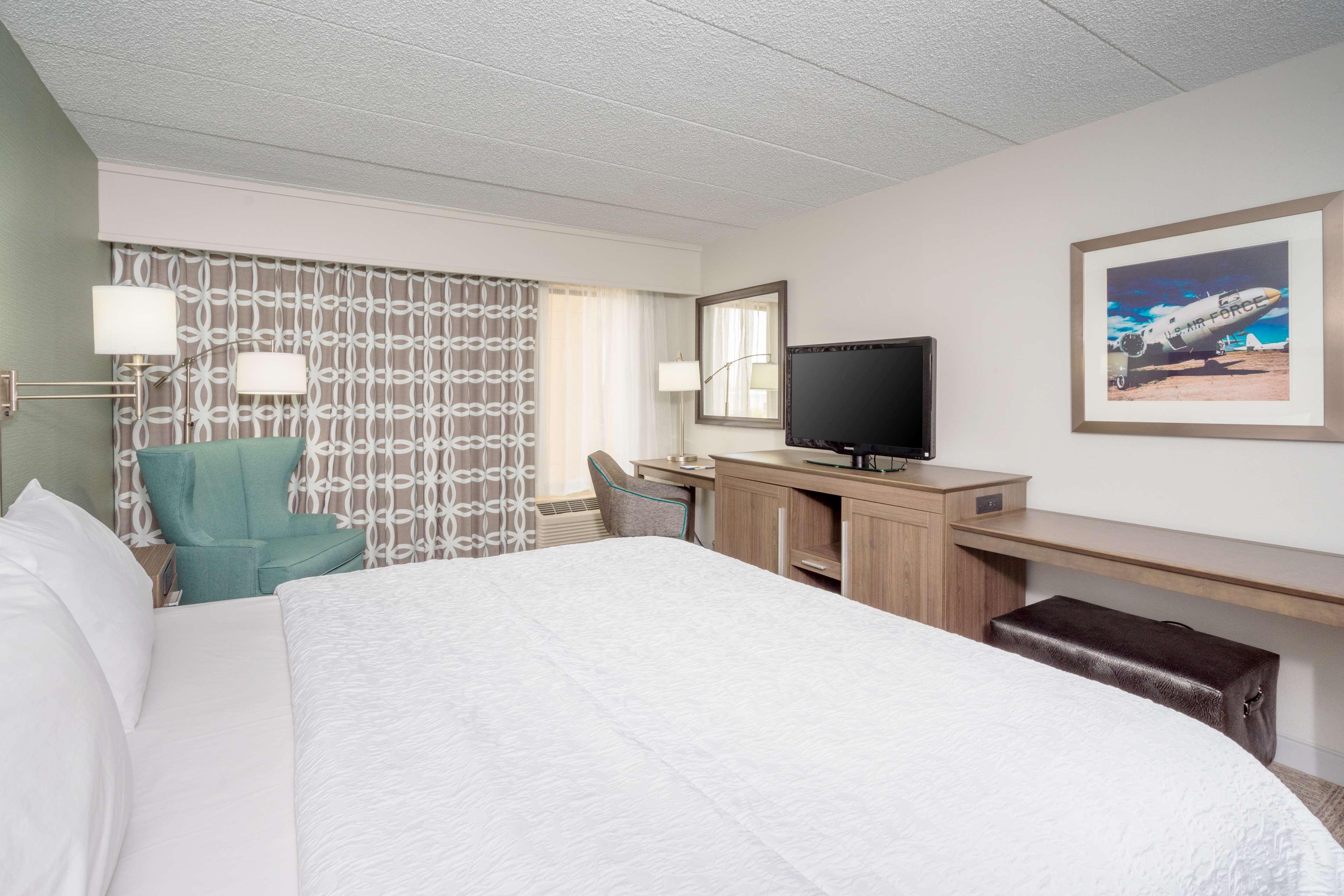 Hampton Inn Dover Exterior photo